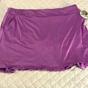 Women’s Coral Bay golf skort. Size XL